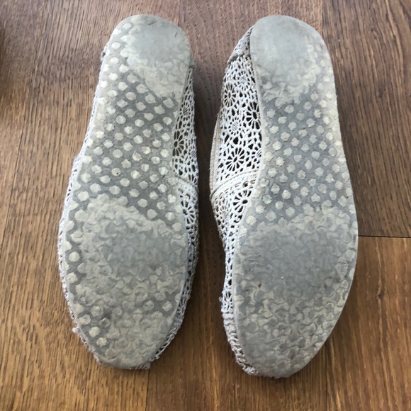 TOMS! Lacy - Picture 2 of 3